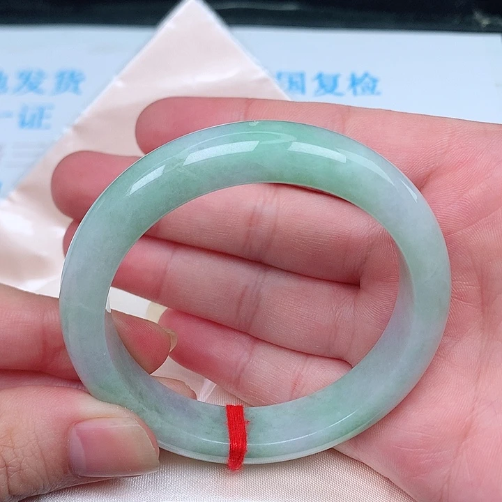 未镶嵌手镯翡翠天然