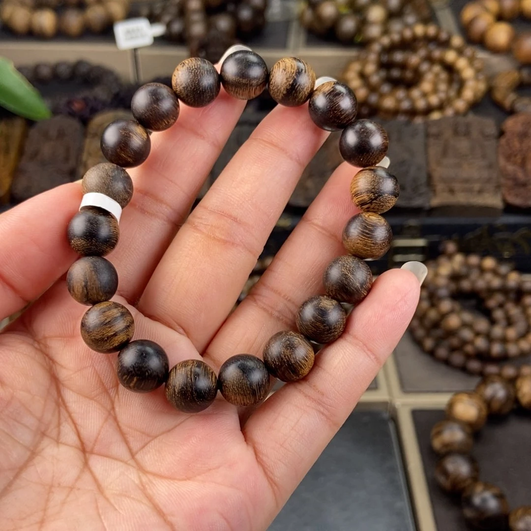 手串沉香放*越南白留疤