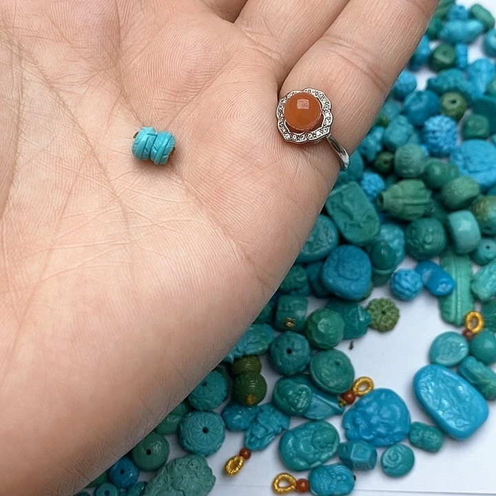 南红玛瑙未镶嵌珠宝奇石