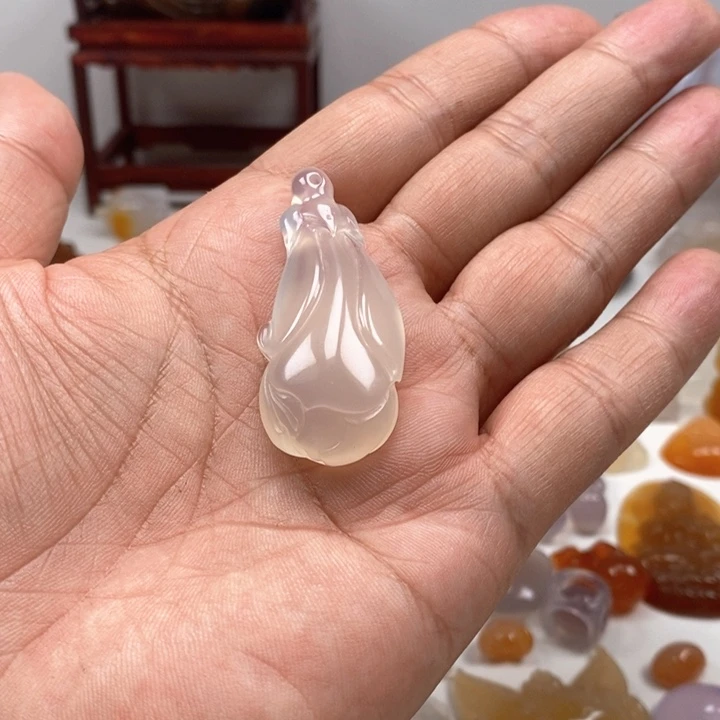 未镶嵌颈饰玛瑙/玉髓