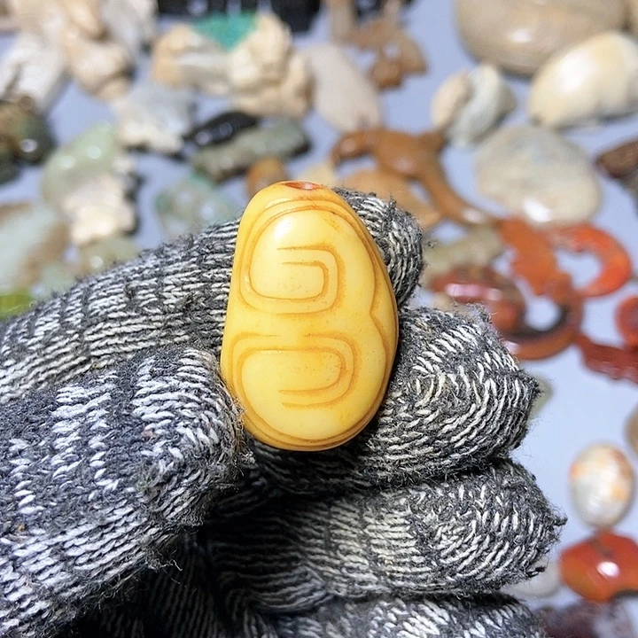 和田玉未镶嵌颈饰35