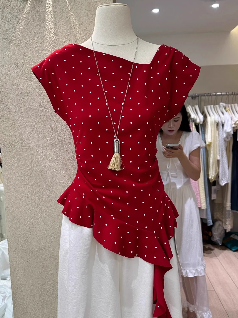 夏季新款韩版设计感斜领t恤荷叶边波点小衫不规则大码显瘦上衣女