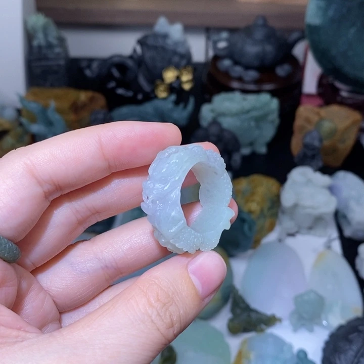 定制翡翠未镶嵌翡翠