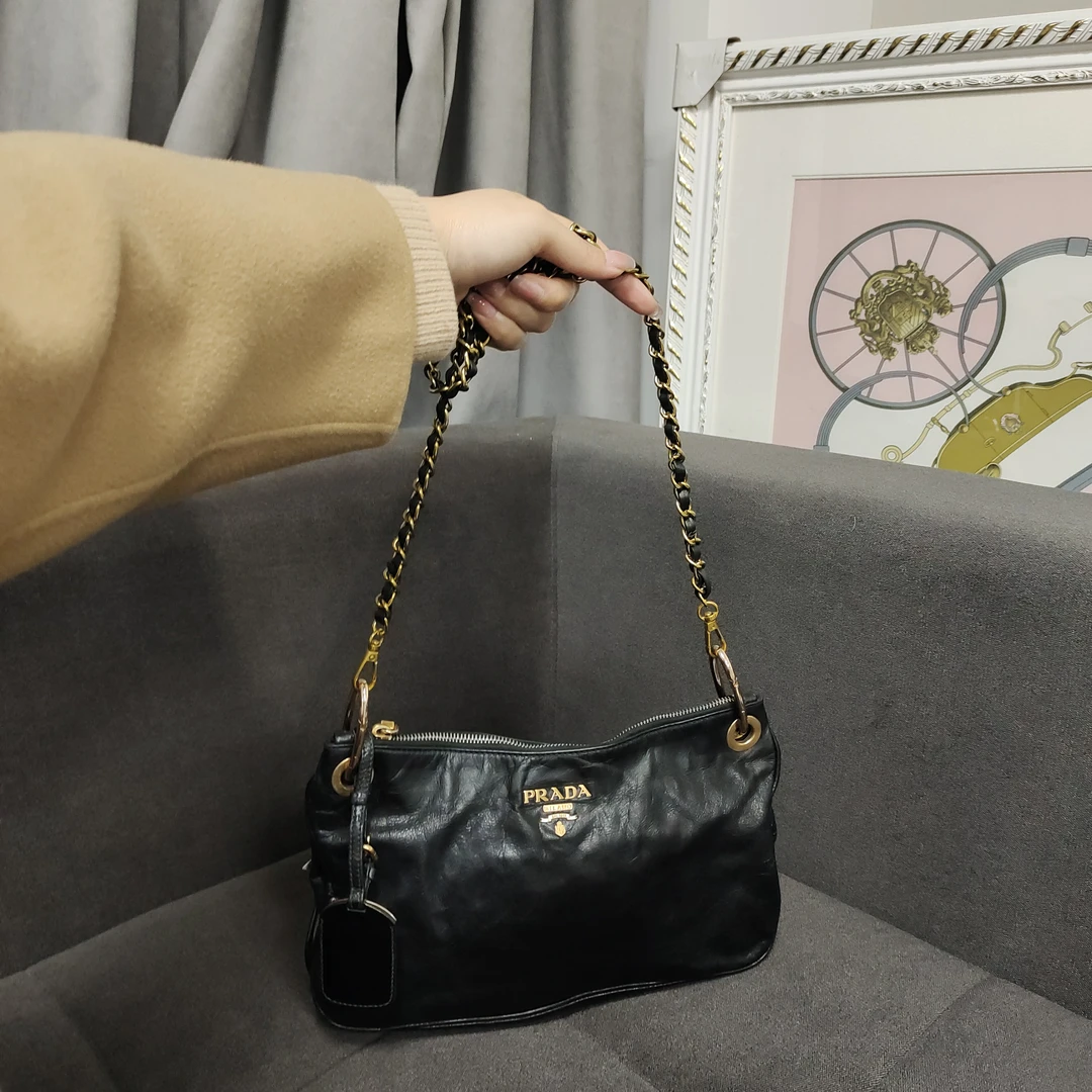 95新 Prada/普拉达 兔兔奢 G专属/普拉达斜挎包/250118011