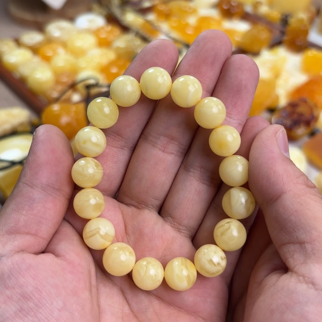 未镶嵌琥珀裸石手串