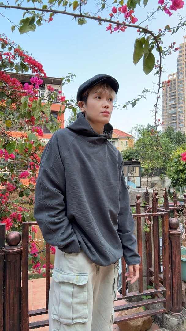 华夫格小高领套头卫衣