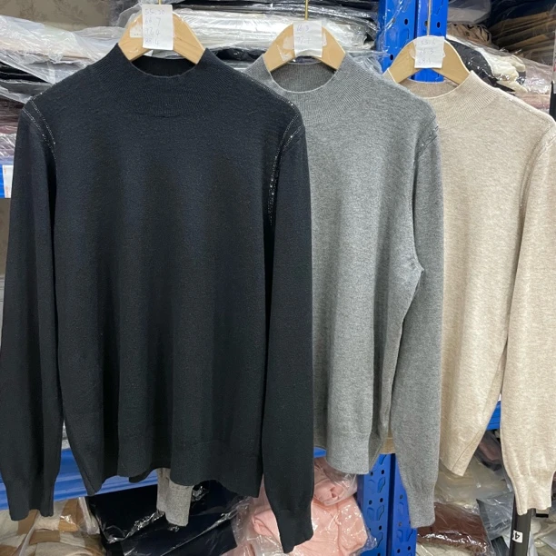 D25秋冬款女装烫钻半高领针织打底衫