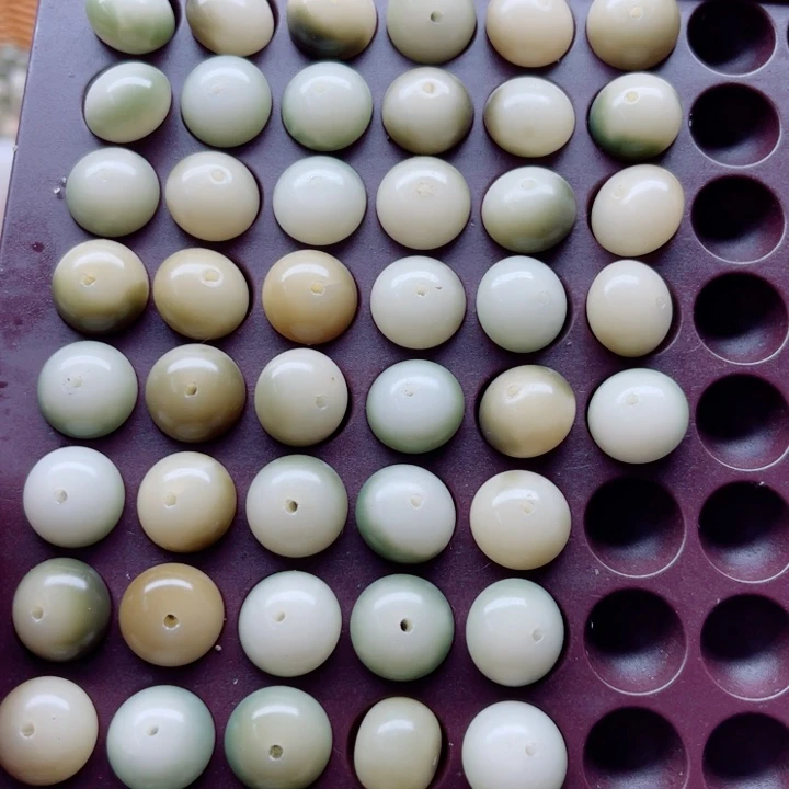 吊坠白玉菩提瑕疵14-10青提算盘55颗