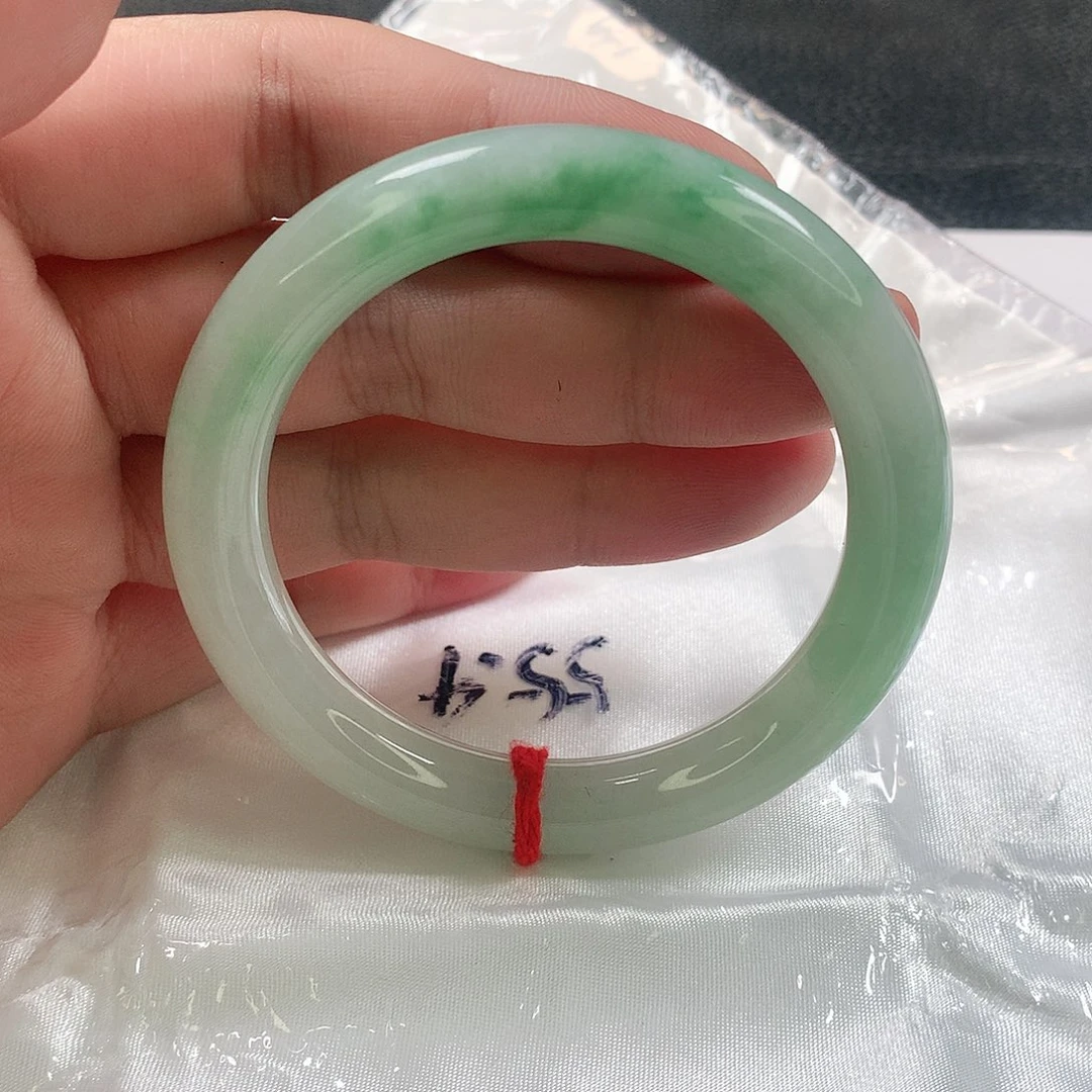 未镶嵌手镯（圆镯）翡翠358号