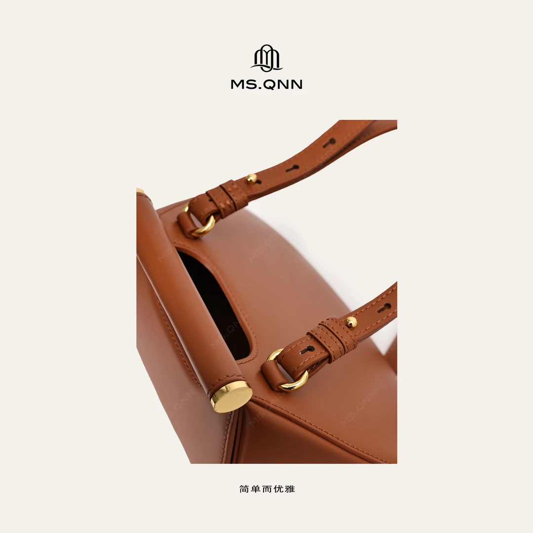 Ms.Qnn“渔夫包”牛皮小众设计斜挎手提时髦感包包 37B2217 Q姐