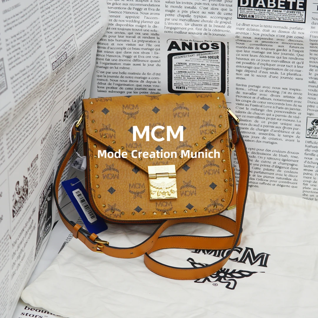 95新 MCM 干邑色马蹄包/YB03811508/1508