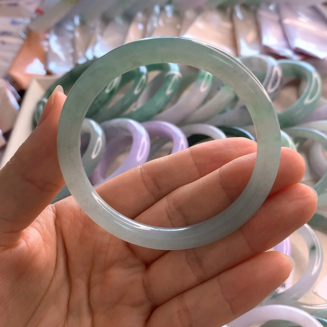 翡翠未镶嵌手镯圆条55.5