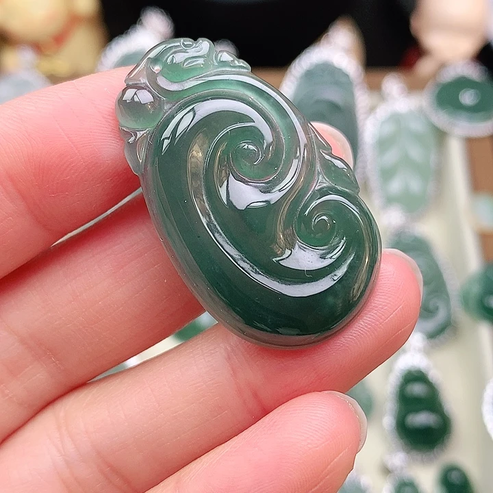 颈饰银S925镶嵌翡翠吊坠