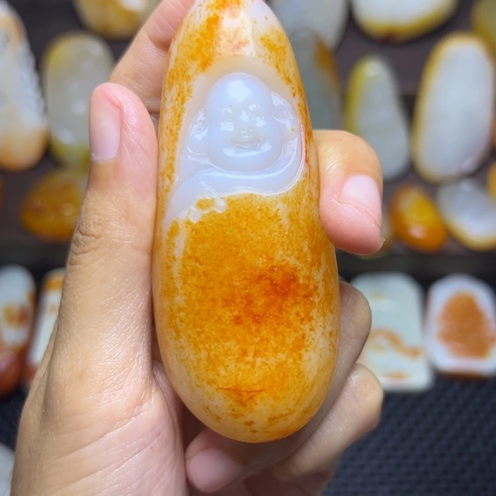 晚***5和田玉未镶嵌颈饰