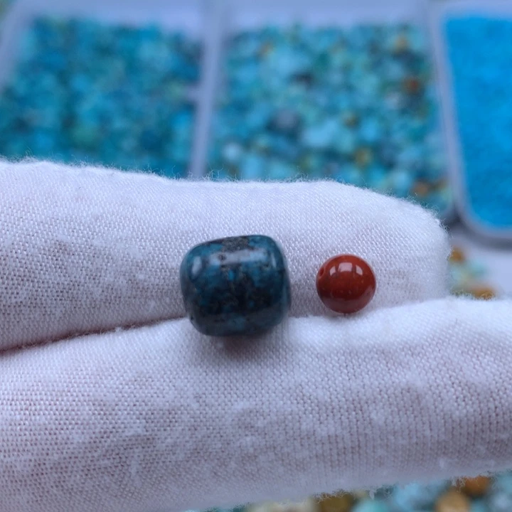 南红玛瑙未镶嵌珠宝奇石