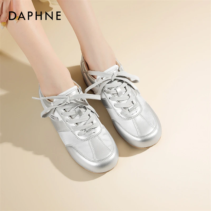 达芙妮女鞋2025夏季新款薄款舒适平底单鞋运动休闲鞋芭蕾德训鞋女