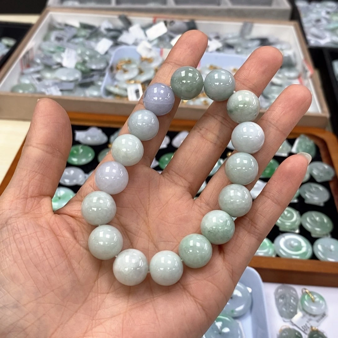 翡翠手串未镶嵌手串卡13有纹有裂介意勿拍