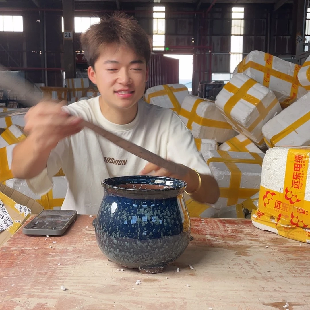 宜兴紫砂粗陶花盆