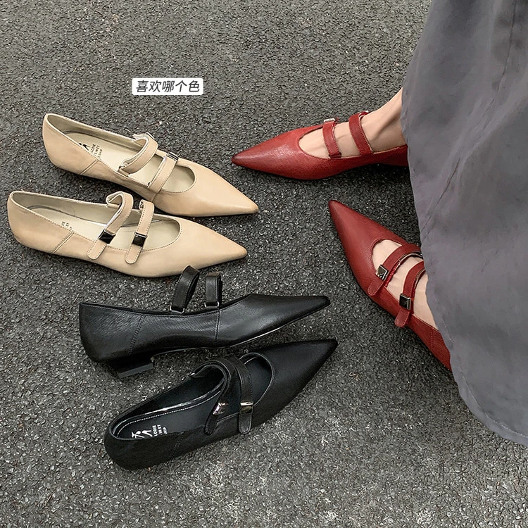 红色玛丽珍鞋女2025新款真皮法式低跟金属扣一字带配裙子尖头单鞋