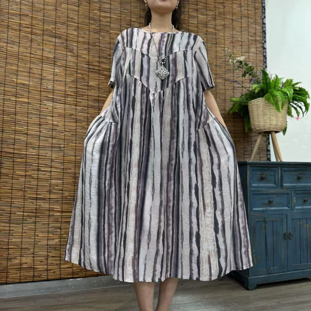 7209夏季新款倒三角优雅减龄显瘦洋气短袖连衣裙QZ