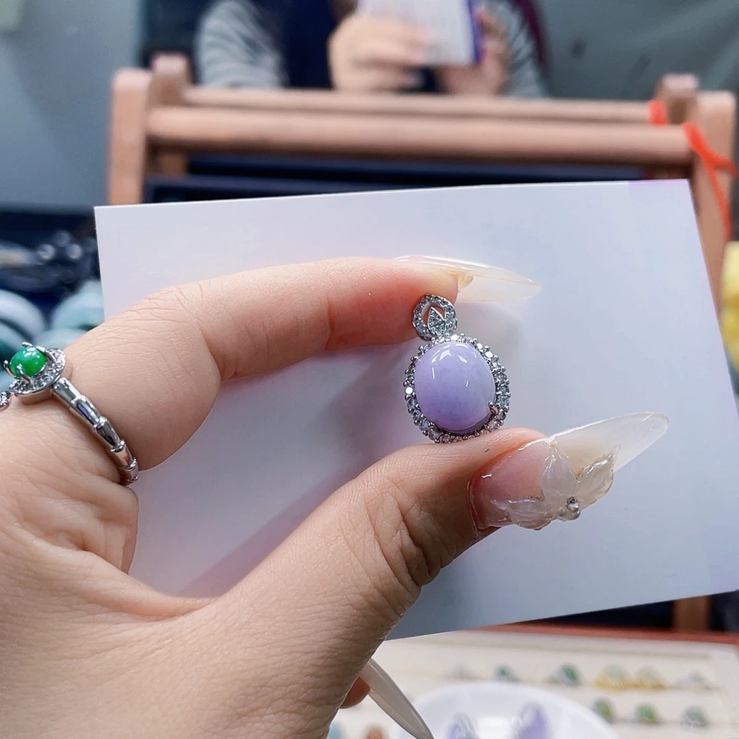 翡翠未镶嵌颈饰天然翡翠Ａ货