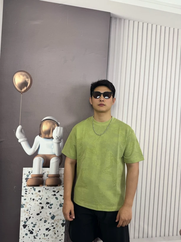 高级感短袖t恤男士夏季2025新款潮流宽松圆领半袖体恤男生