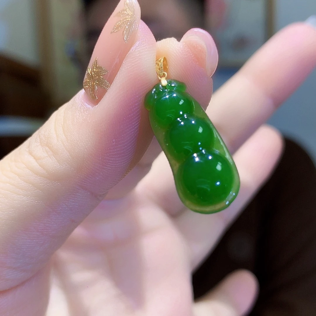 和田玉（碧玉）颈饰18K金镶嵌