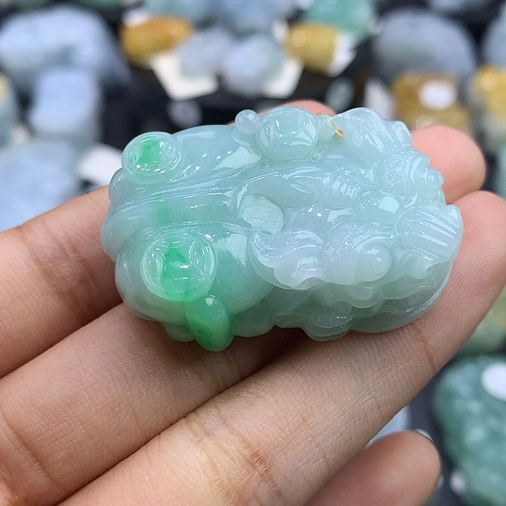 颈饰未镶嵌翡翠天然缅甸翡翠