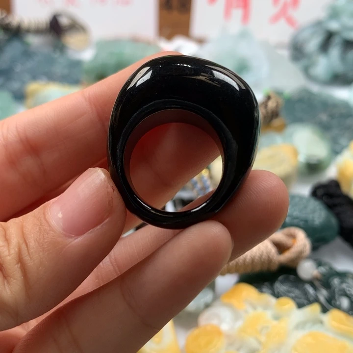 翡翠颈饰未镶嵌保真天然A货翡翠