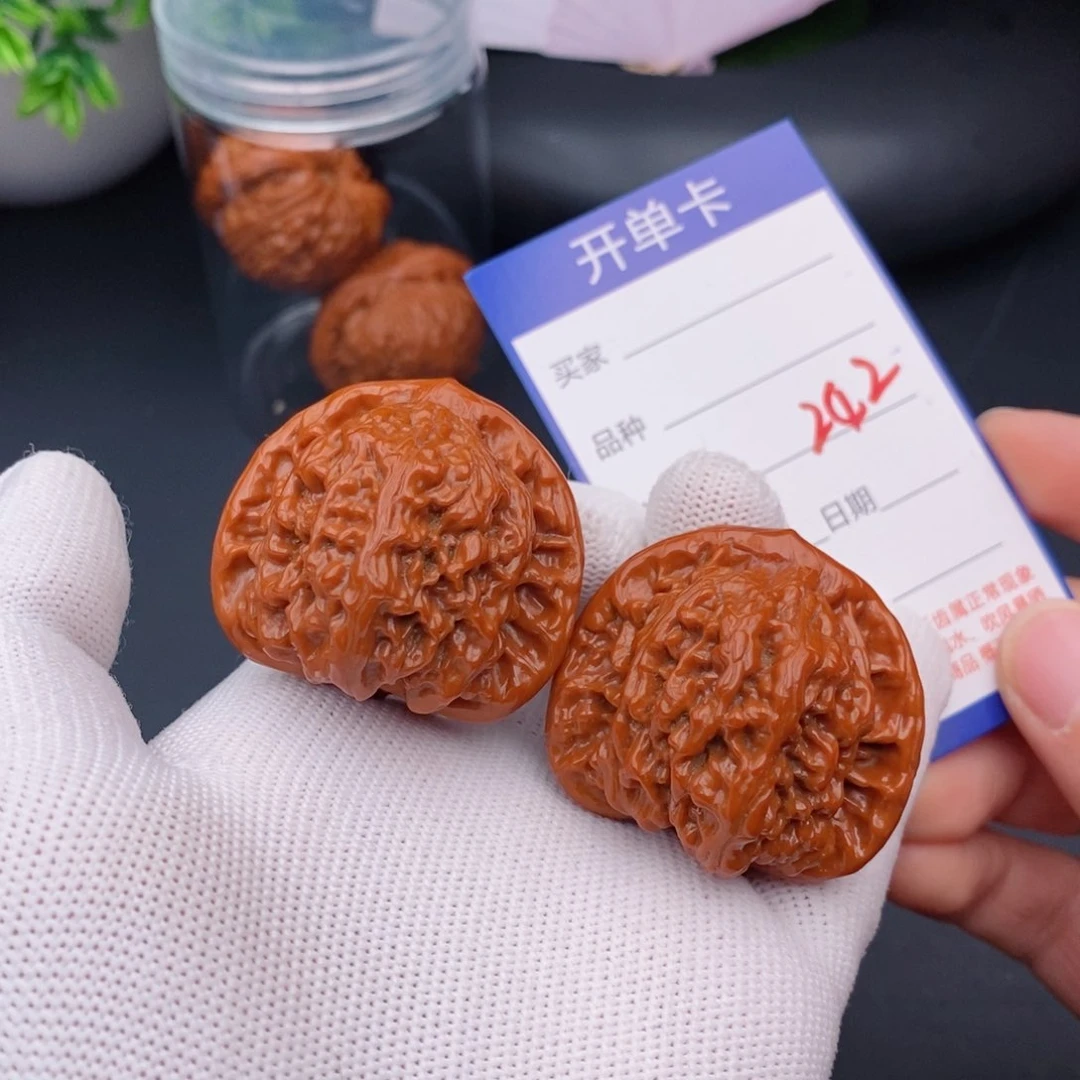 文玩核桃把件41红狮子242
