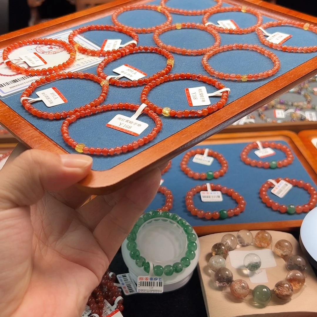 南红玛瑙未镶嵌手链