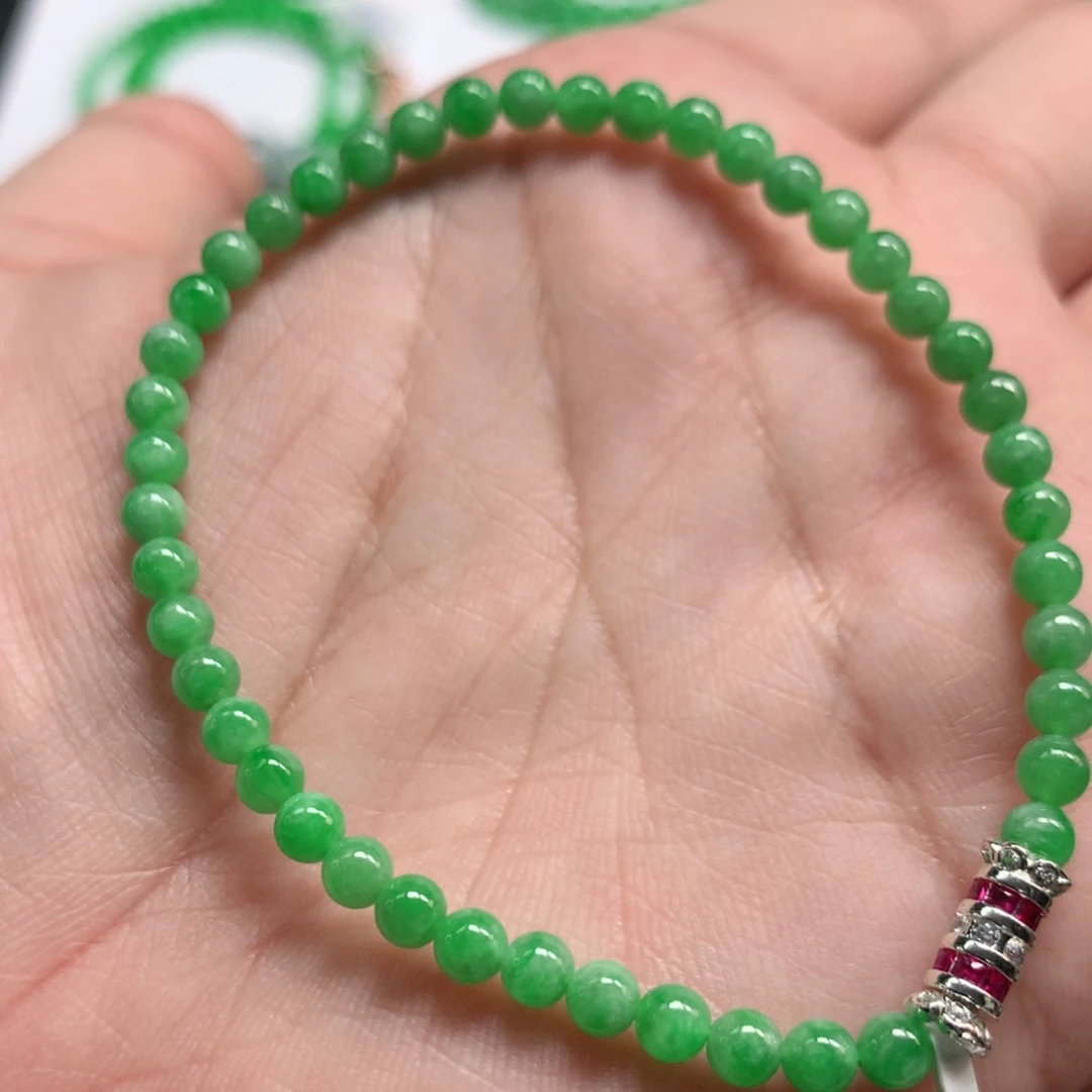 翡翠未镶嵌手链翡翠