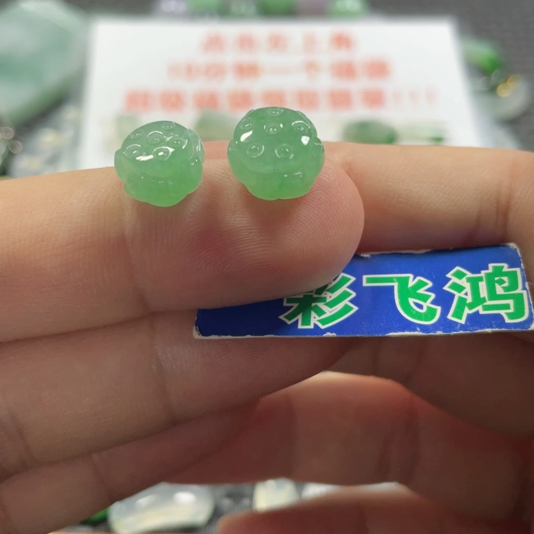 未镶嵌定制翡翠翡翠