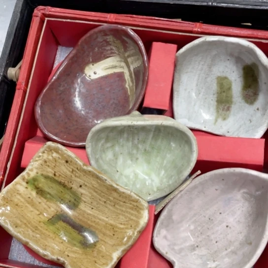 花***鼡金葡萄瓷器欢迎您