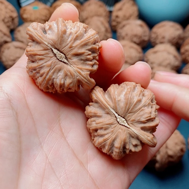 把件文玩核桃白狮子39全品