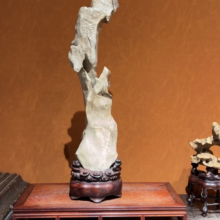 上*羽白英石文人清供