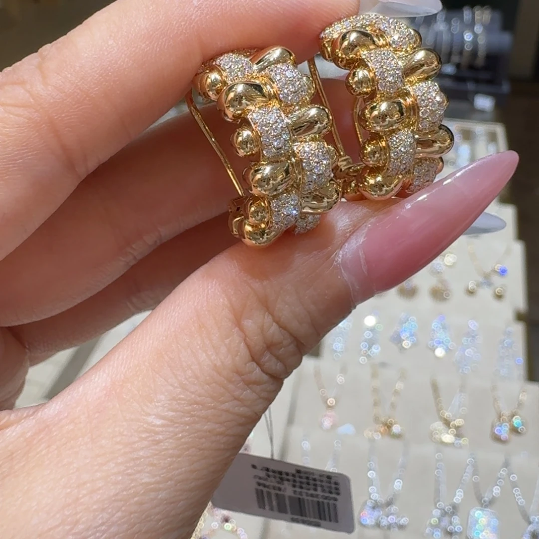 耳饰18K金镶嵌钻石