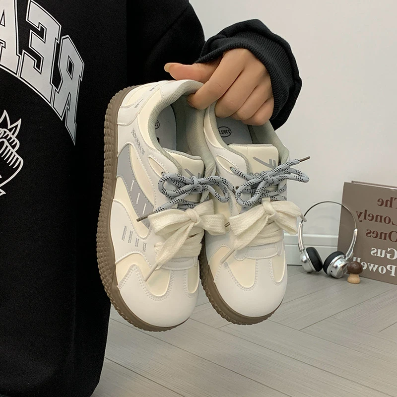 回力德训鞋女款2026新款春季透气薄底复古休闲鞋子小众高级感板鞋