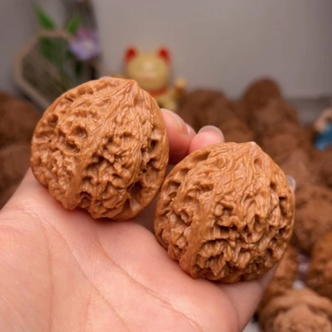 吊坠文玩核桃39加野生无名有点黄尖