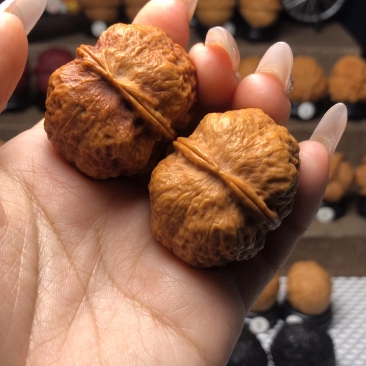 橄榄核吊坠46虎头门墩