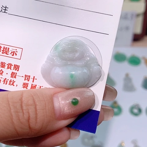 颈饰未镶嵌翡翠佛公