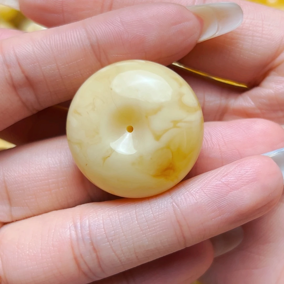 未镶嵌蜜蜡裸石31mm平安扣 9.94g