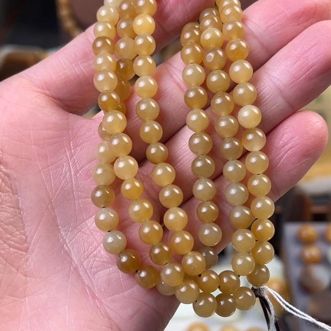 和田玉（糖玉）未镶嵌颈饰