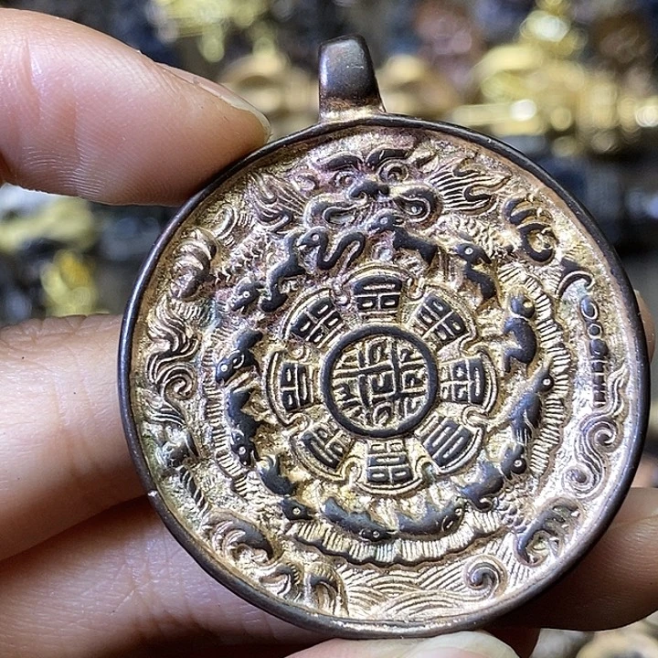 兵***哥紫铜加银九宫福利福利