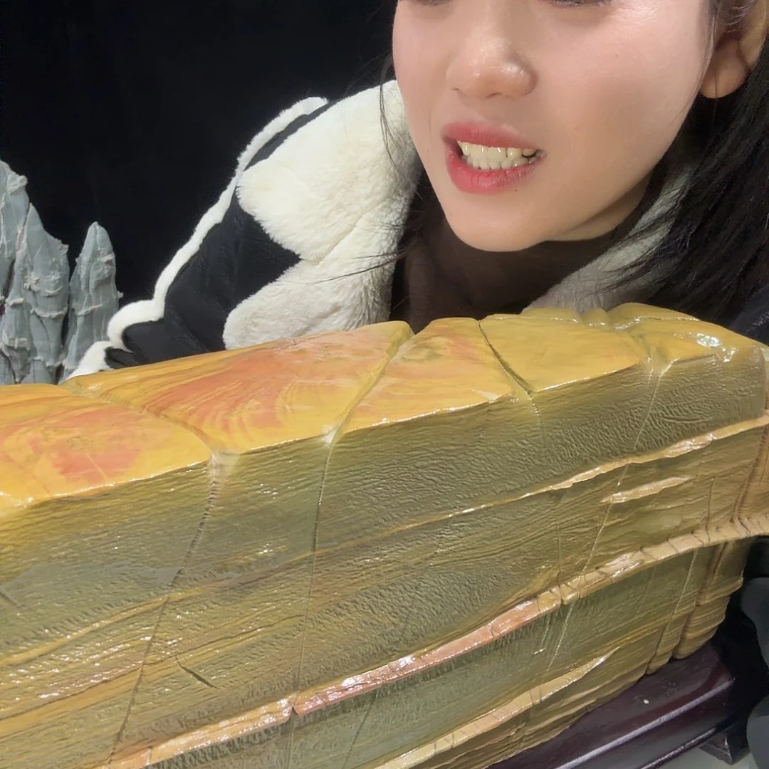 淄***厂石头松花石摆件0009999