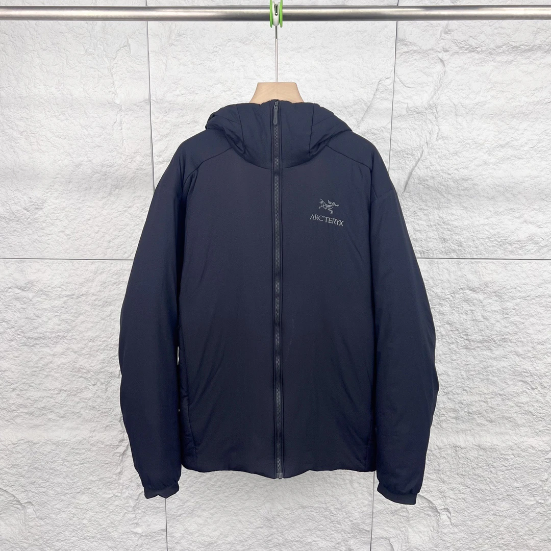 99新 ARC'TERYX/始祖鸟 L码/黑色Logo标识长袖连帽棉服/15975507