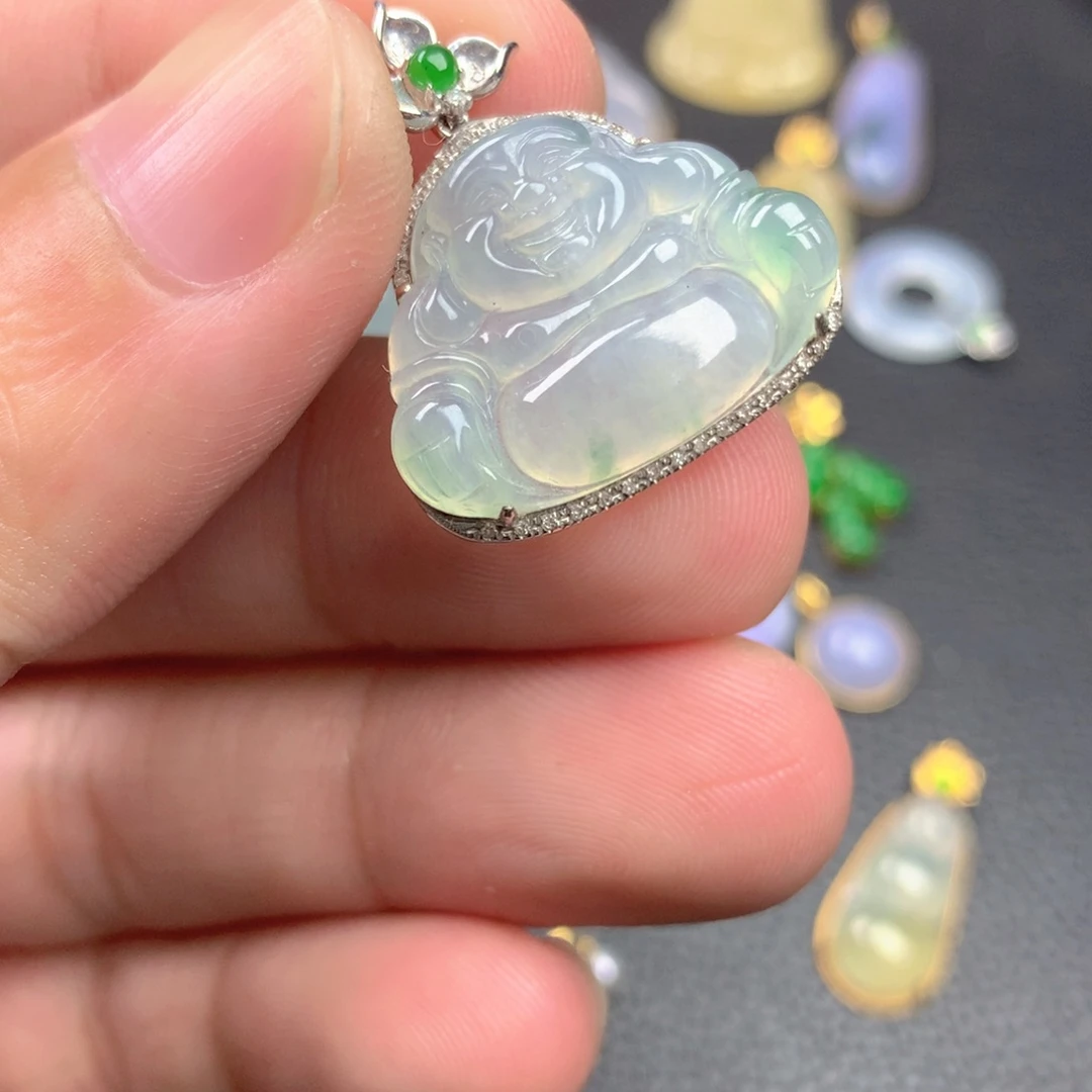 【闪购商品】颈饰18K金镶嵌翡翠翡翠