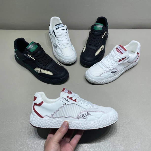 夏季透气网面低帮板鞋轻便软底休闲男鞋潮流运动鞋标准码