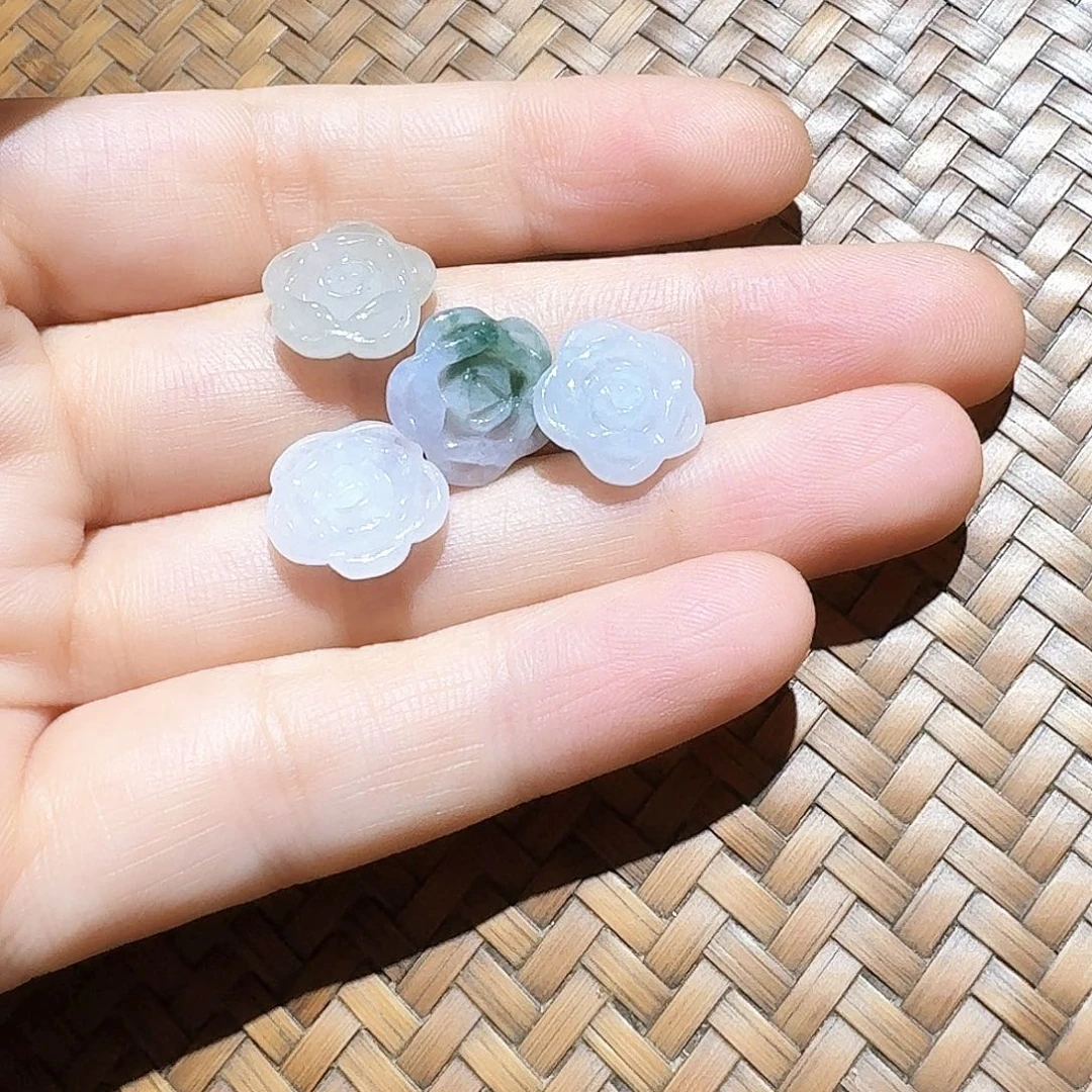 翡翠散珠个性十足