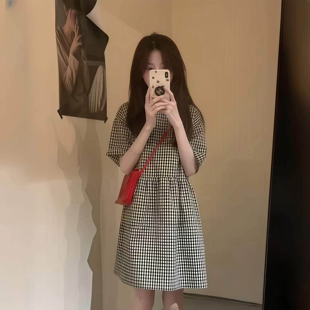 法式复古格纹短袖连衣裙女2025夏季新款甜美宽松小个子漂亮娃娃裙